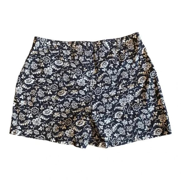 NWT Sportif USA Women’s Floral High Rise Shorts Size 12 - Picture 2 of 6